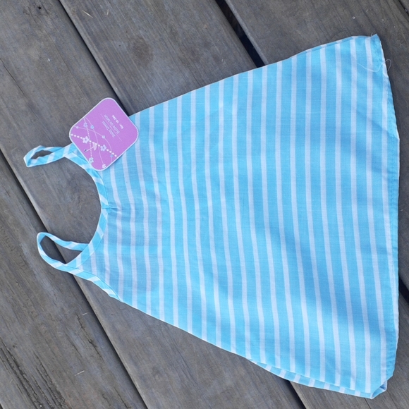 ⛱️2 NWT Dresses - Picture 2 of 7